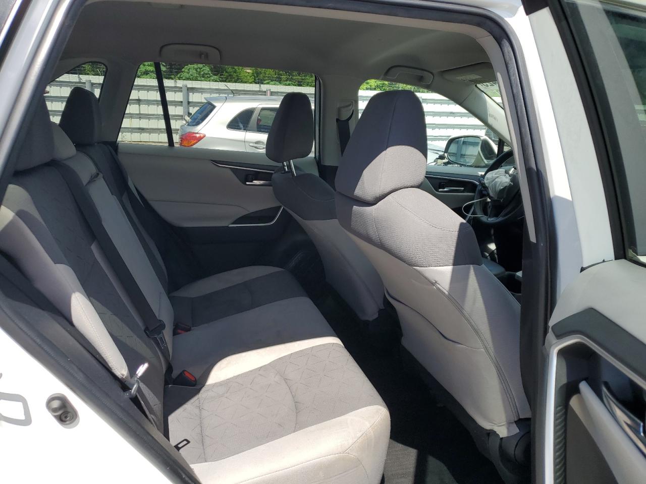 2022 Toyota Rav4 Xle VIN: 2T3W1RFV2NW219611 Lot: 84700425