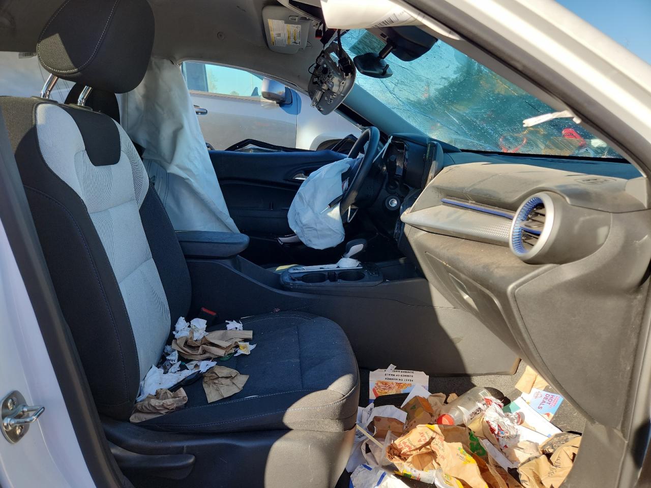 2024 Chevrolet Trax Ls VIN: KL77LFE29RC182017 Lot: 82548545