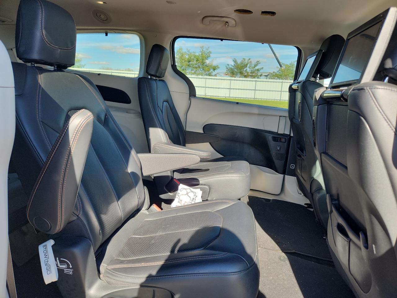 2017 Chrysler Pacifica Touring L Plus VIN: 2C4RC1EG2HR840079 Lot: 90120435