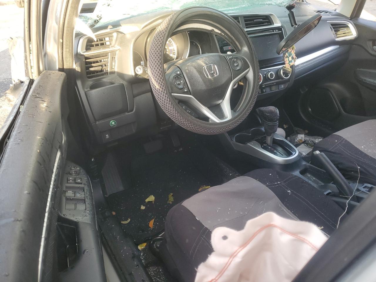 2015 Honda Fit Ex VIN: 3HGGK5H85FM745480 Lot: 89632275