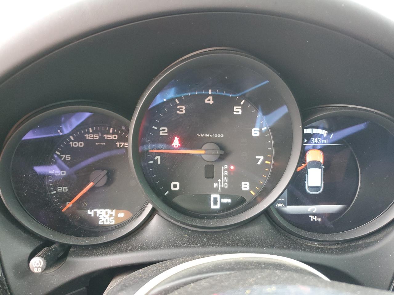 2018 Porsche Macan VIN: WP1AA2A58JLB17573 Lot: 87102495