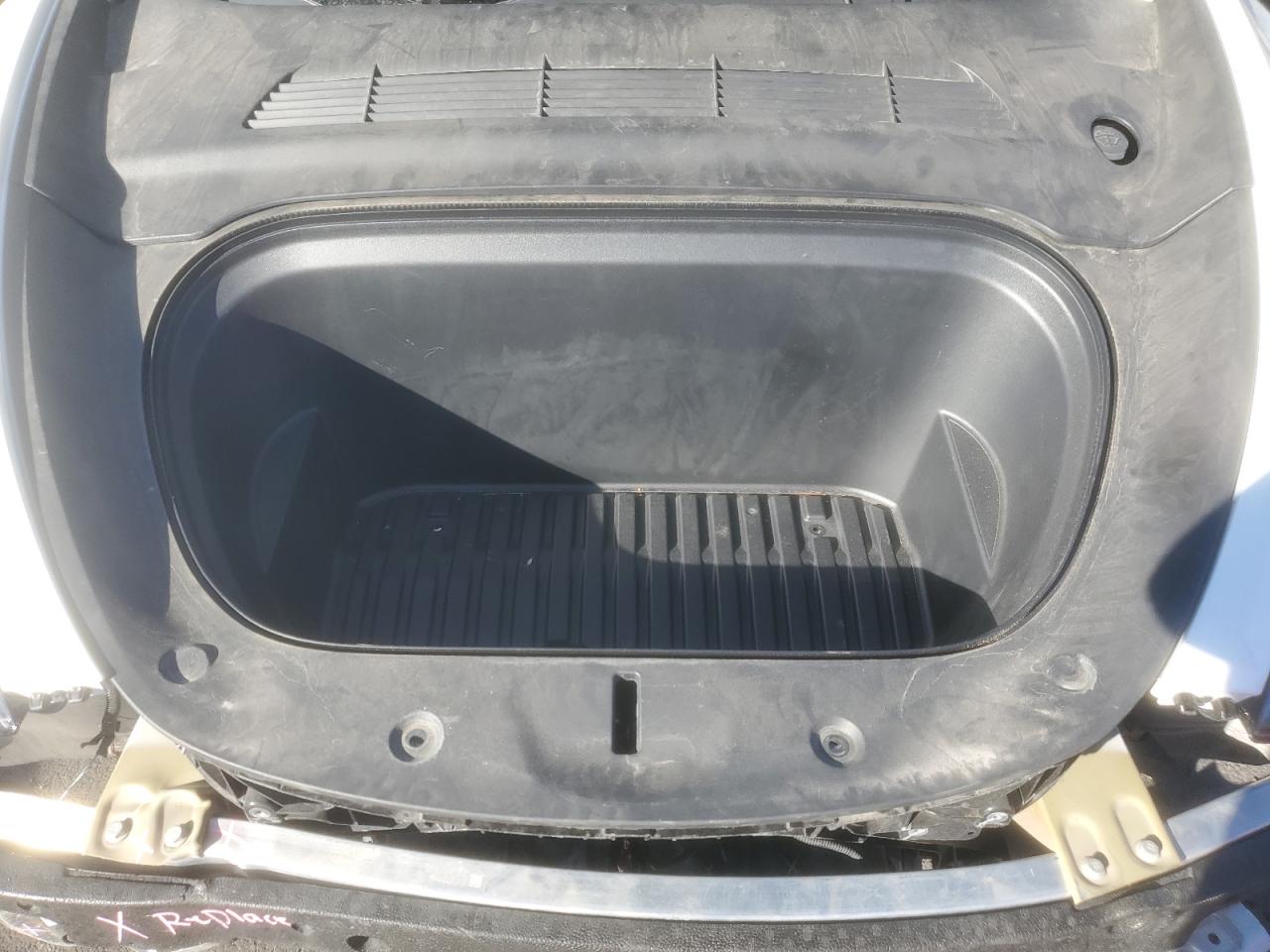 2023 Tesla Model Y VIN: 7SAYGDEF9PF795177 Lot: 87006675