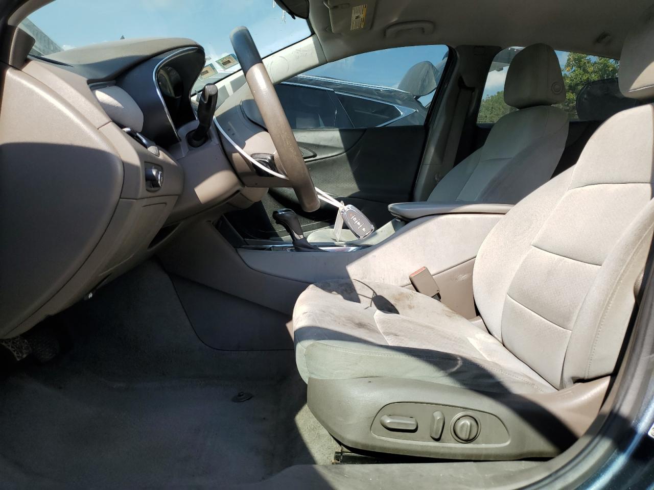 2019 Chevrolet Malibu Lt VIN: 1G1ZD5ST1KF207893 Lot: 81564585