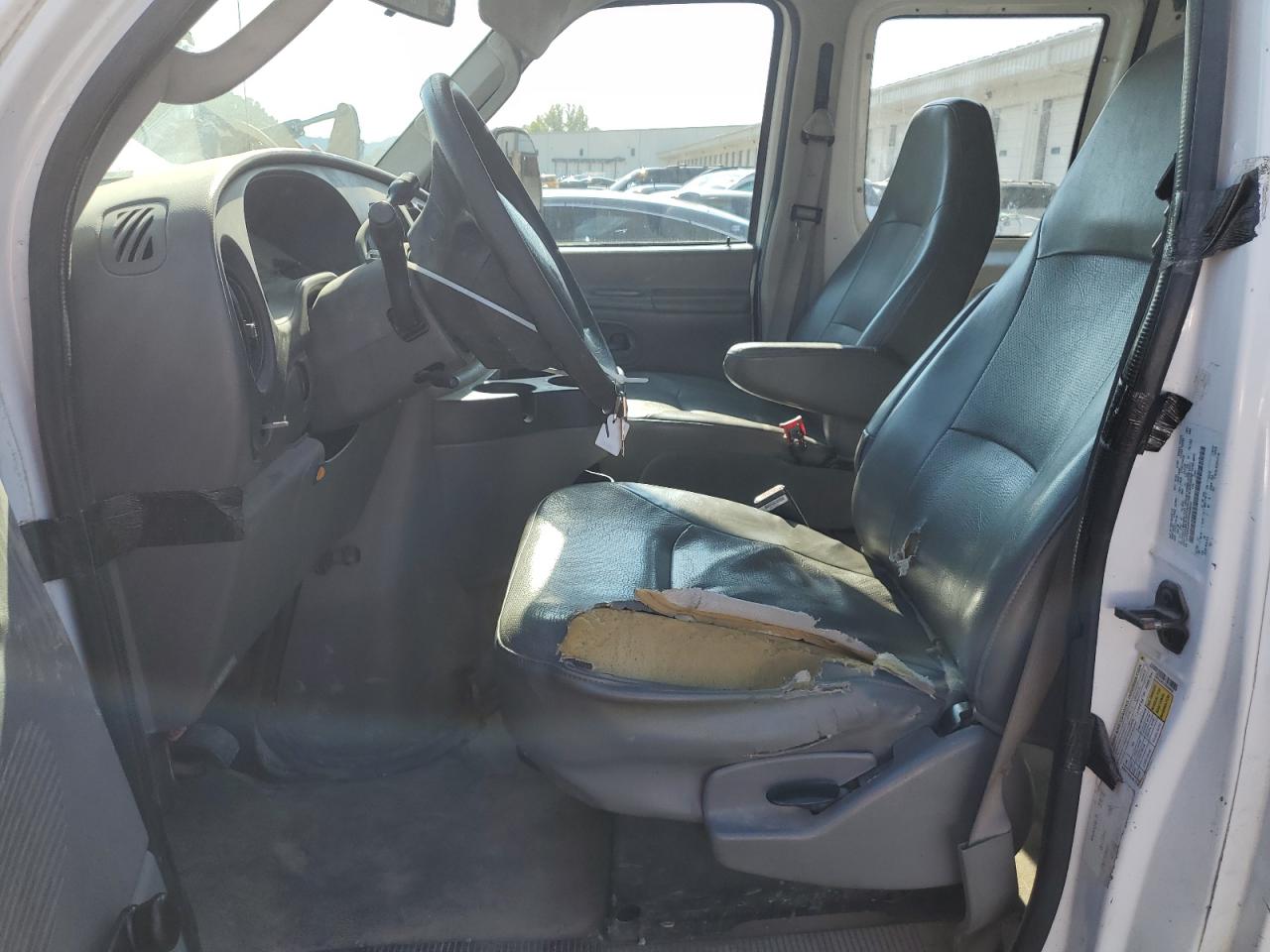 2007 Ford Econoline E250 Van VIN: 1FTNE24W07DA04800 Lot: 85318335