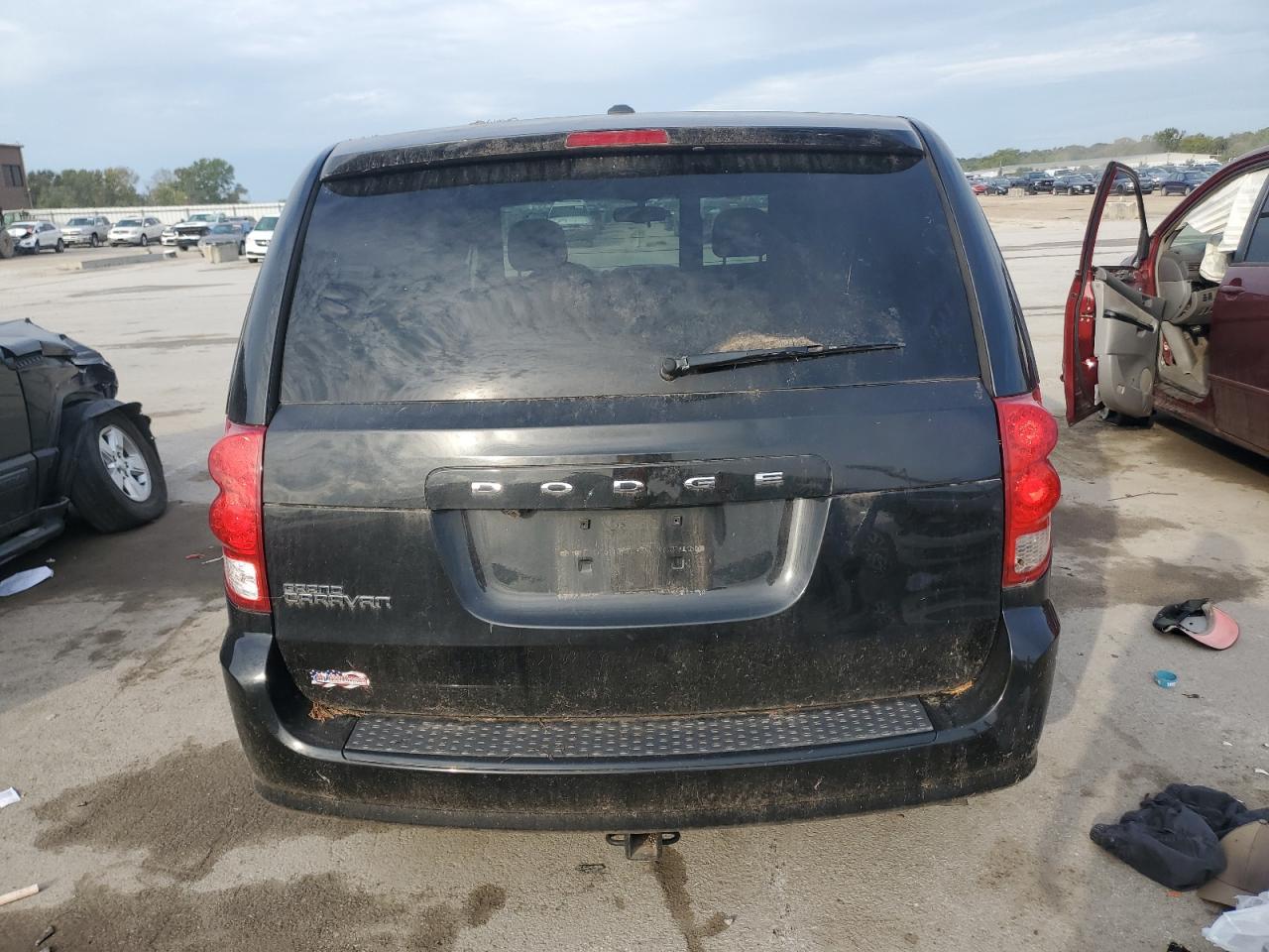 2017 Dodge Grand Caravan Se VIN: 2C4RDGBG8HR855979 Lot: 85843385