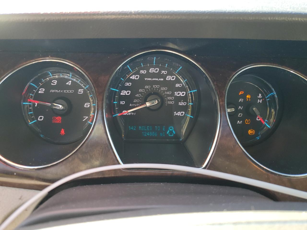 2011 Ford Taurus Sel VIN: 1FAHP2EWXBG180935 Lot: 82586265