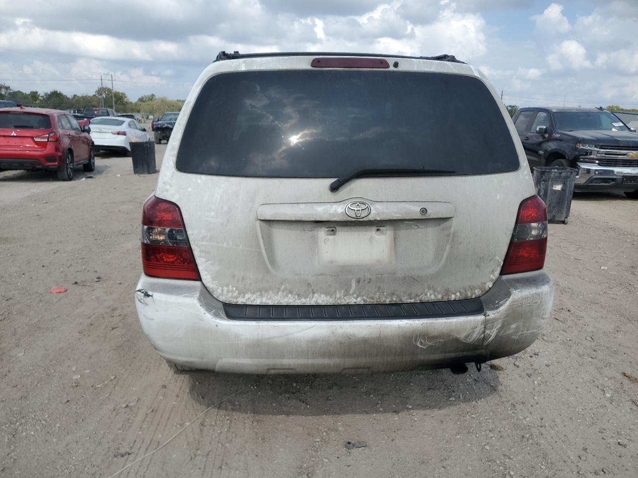 2004 Toyota Highlander VIN: JTEGD21A240103122 Lot: 82653145