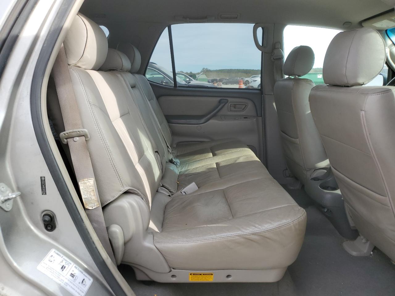 2005 Toyota Sequoia Sr5 VIN: 5TDZT34A85S255146 Lot: 89858665