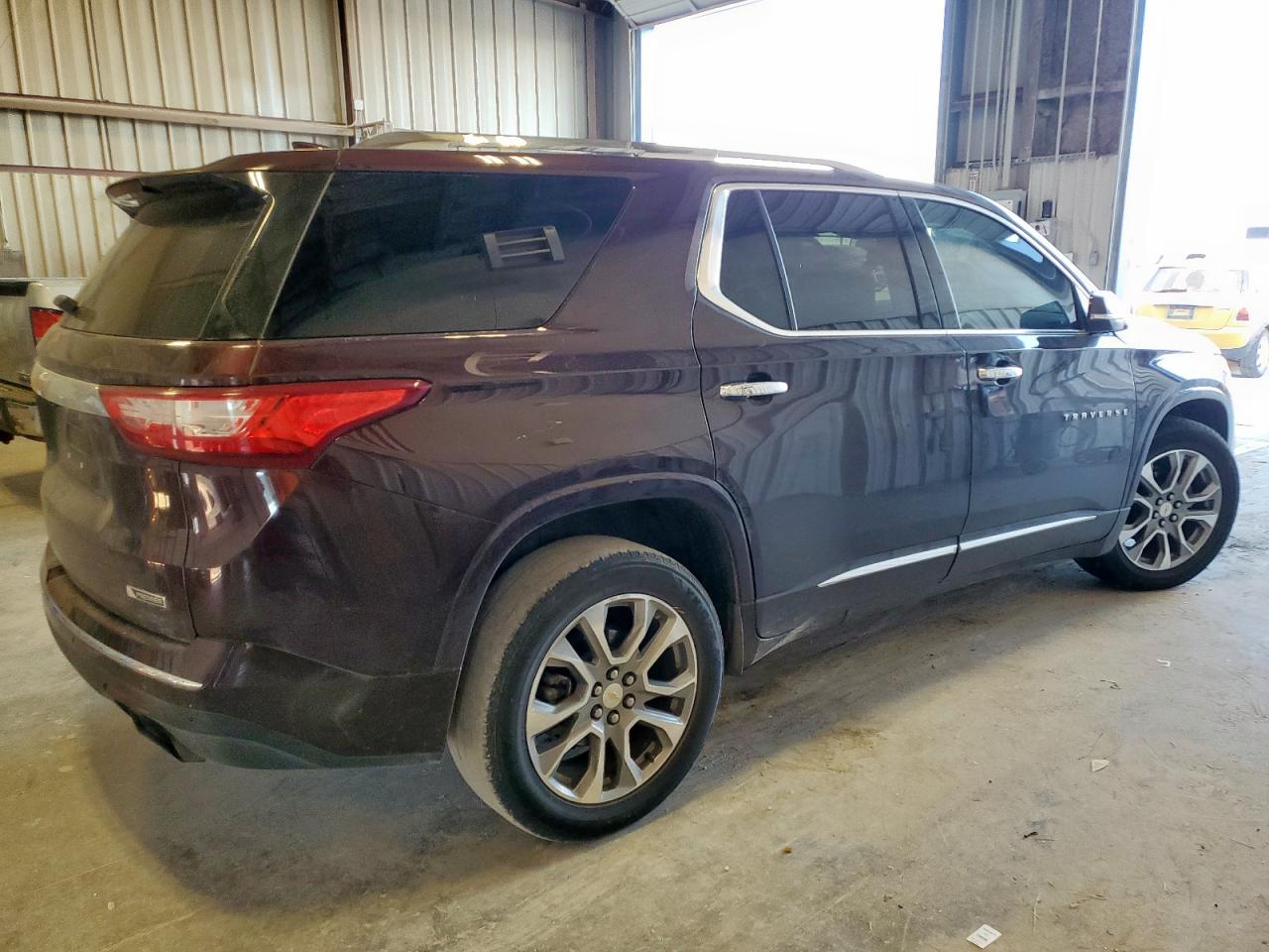 2018 Chevrolet Traverse Premier VIN: 1GNERKKW7JJ143801 Lot: 82223765
