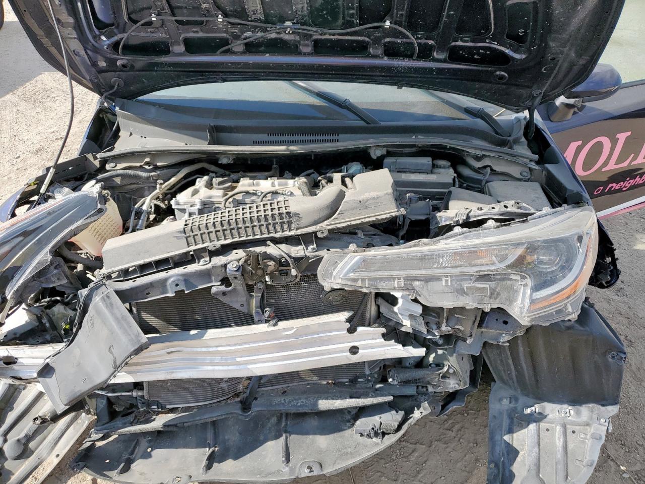 2016 Toyota Camry Le VIN: 4T1BF1FK8GU173169 Lot: 82228895