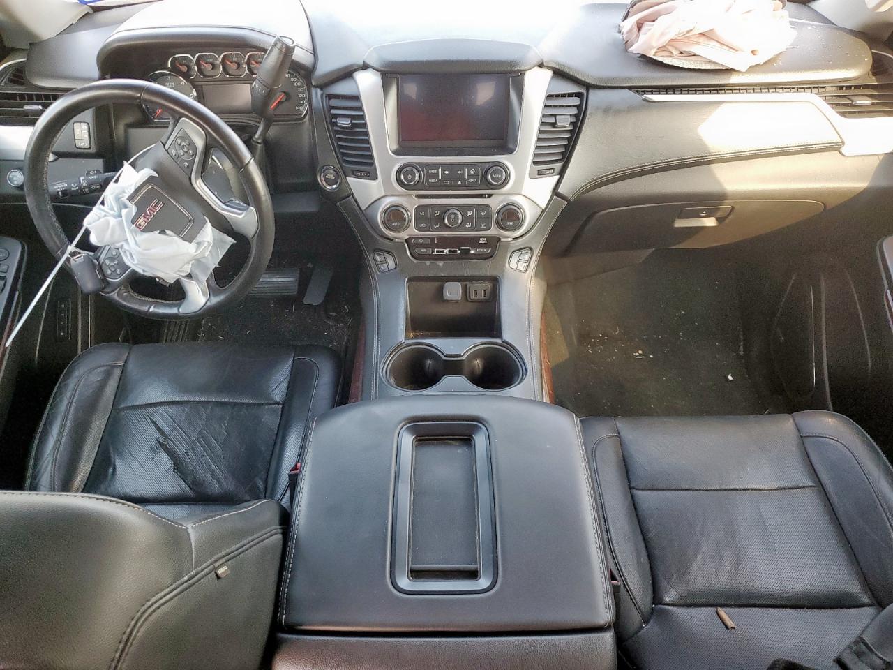 2018 GMC Yukon Xl C1500 Slt VIN: 1GKS1GKC2JR170304 Lot: 86274775