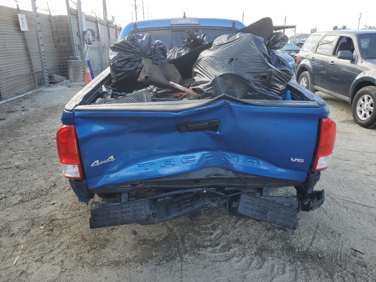 2017 Toyota Tacoma Double Cab VIN: 3TMCZ5ANXHM079745 Lot: 82199345