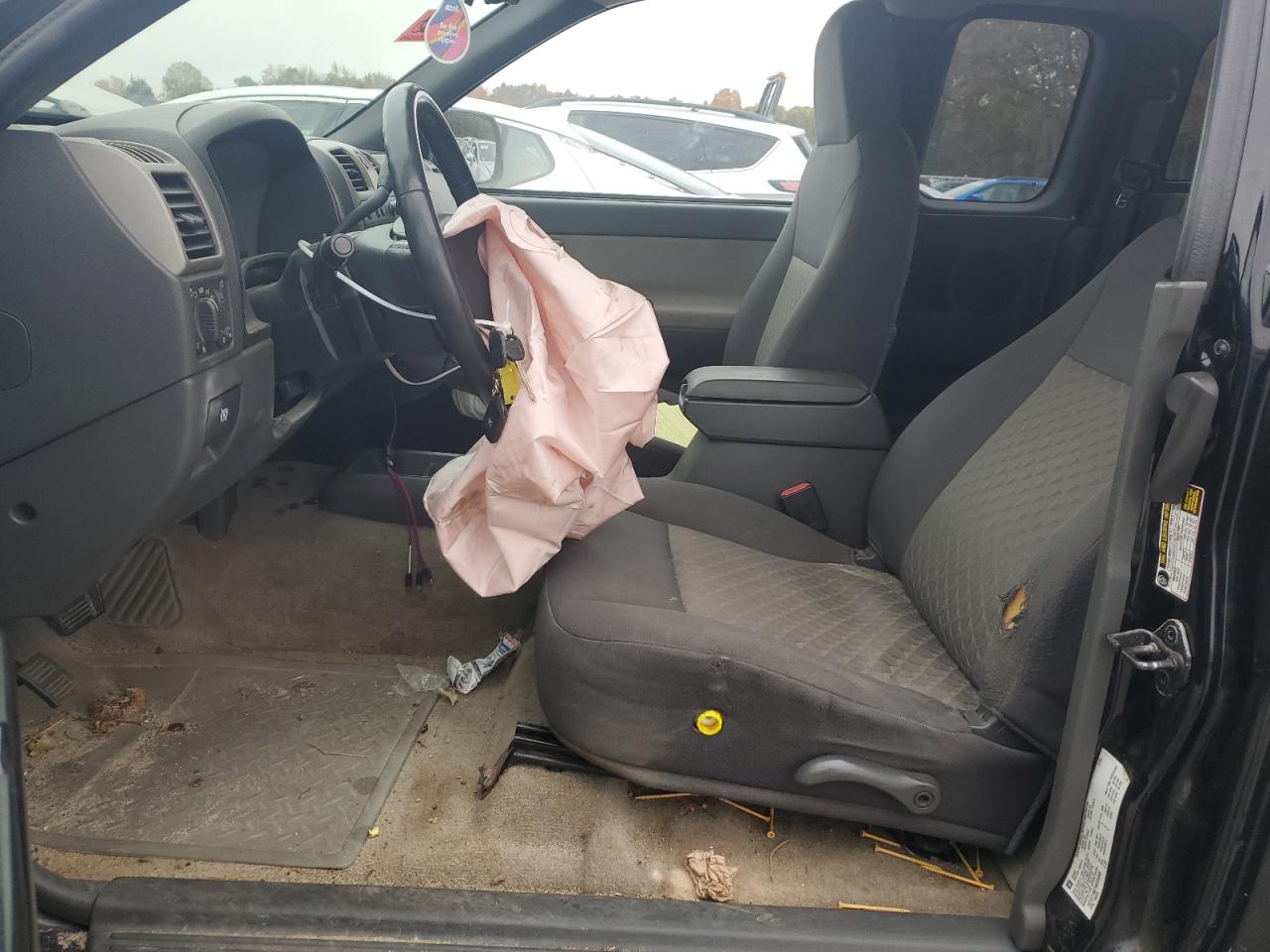 2005 GMC Canyon VIN: 1GTDT196758224266 Lot: 90219285