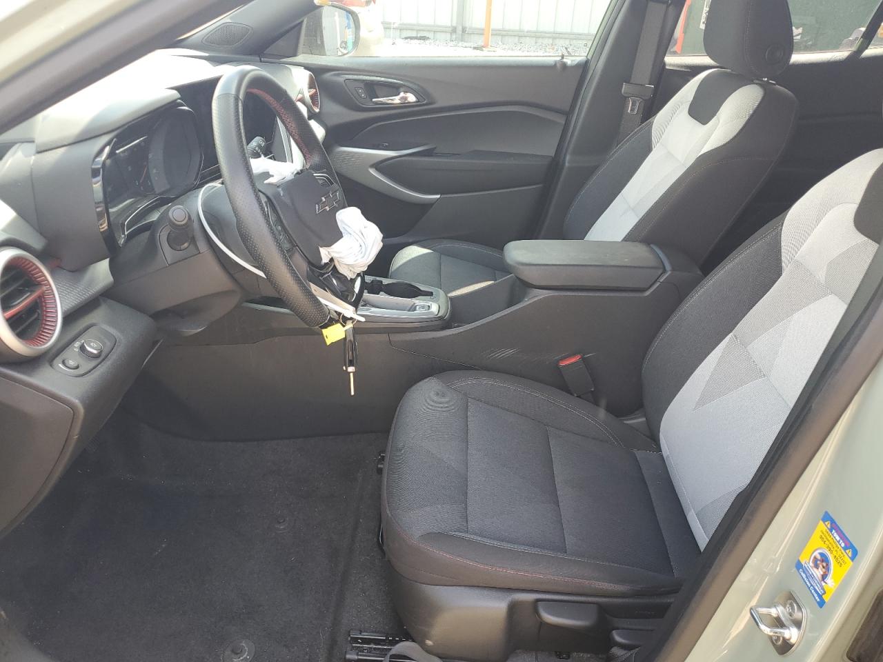 2024 Chevrolet Trax 1Rs VIN: KL77LGE20RC209336 Lot: 85513215