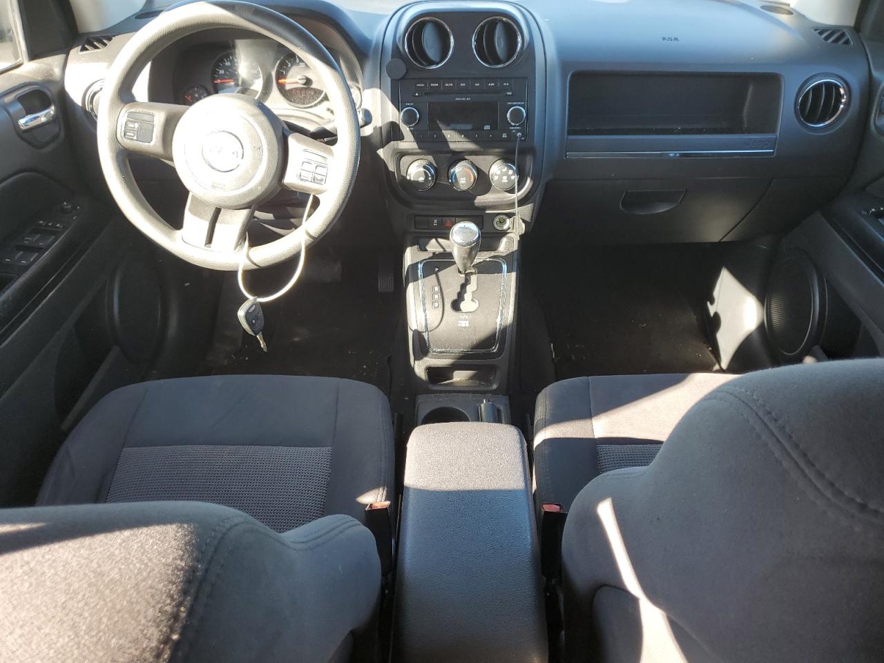 2011 Jeep Compass Sport VIN: 1J4NF1FB5BD235146 Lot: 86409495