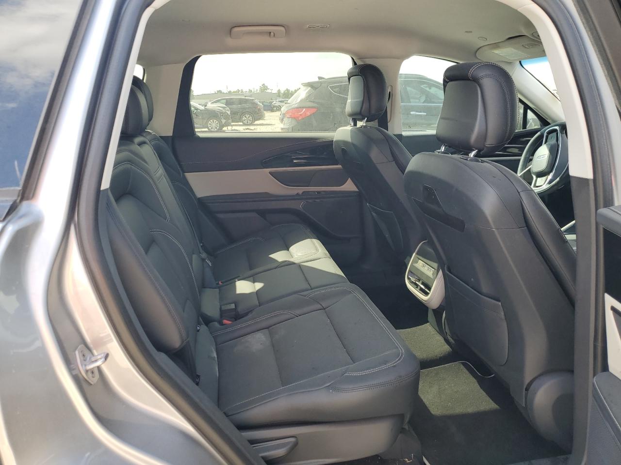 2024 Lincoln Nautilus Premiere VIN: 5LMPJ8JA9RJ825522 Lot: 87250625