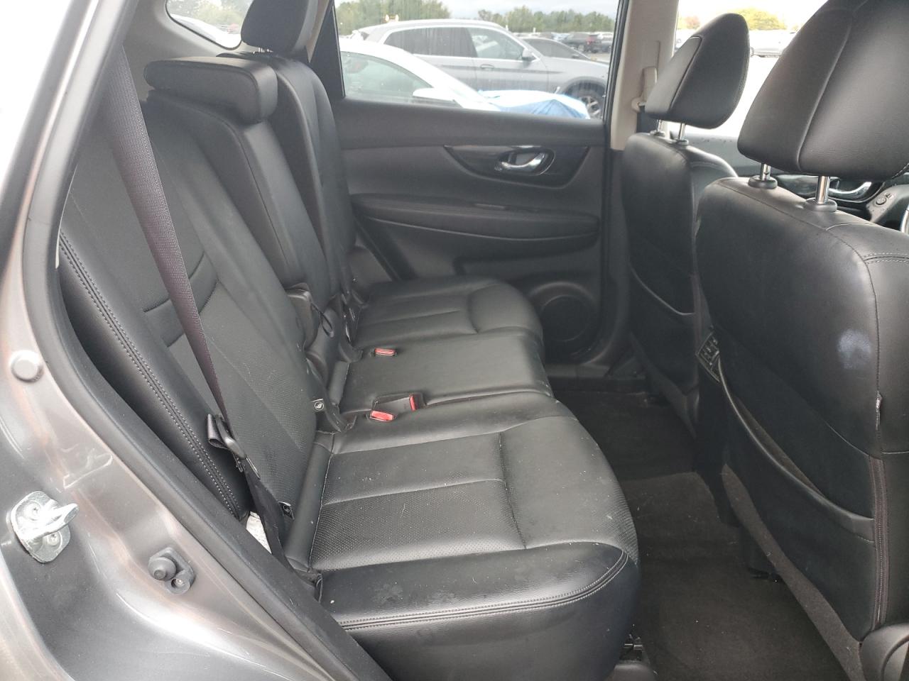 2018 Nissan Rogue S VIN: JN8AT2MVXJW328400 Lot: 86249265