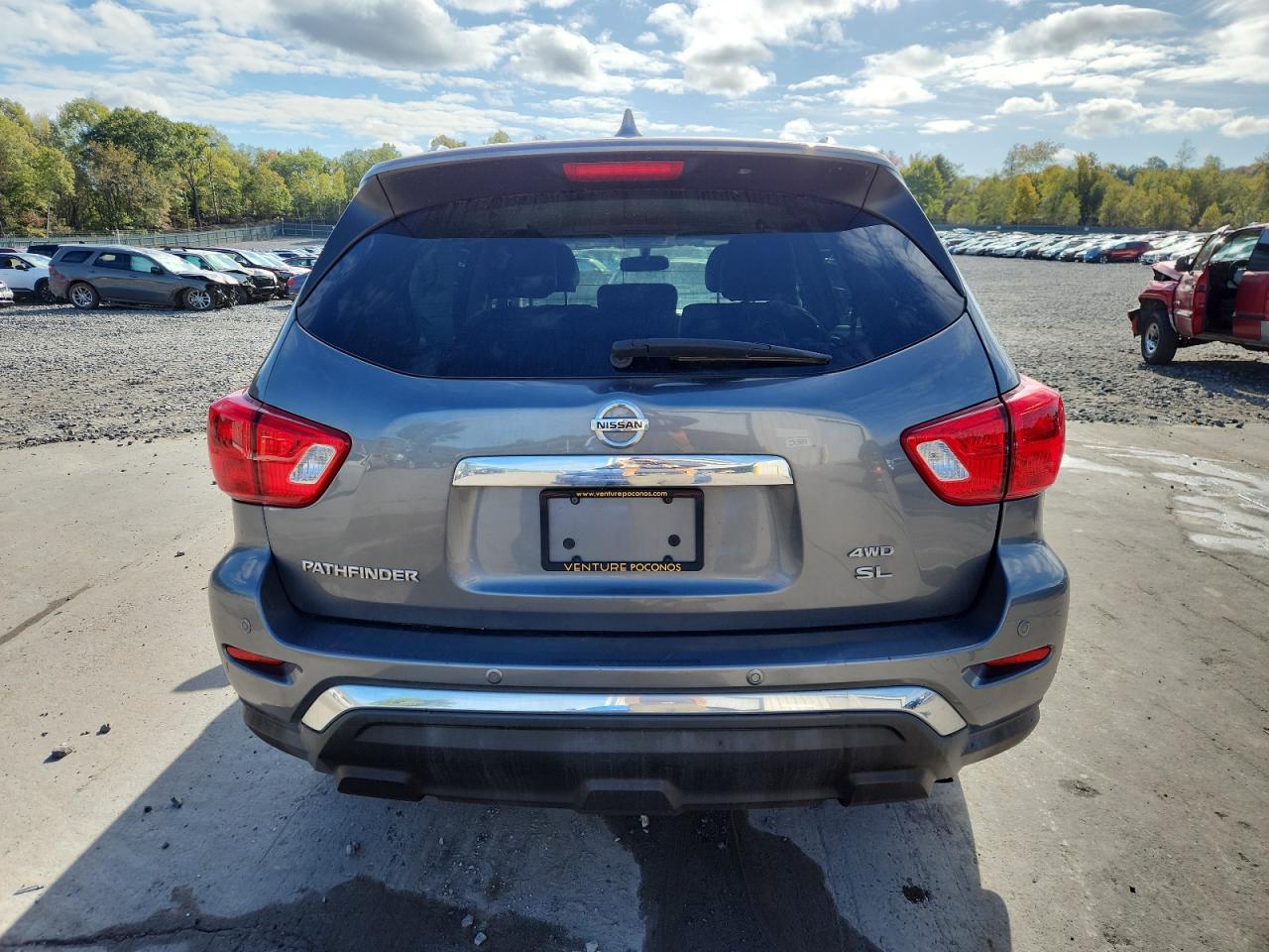 2019 Nissan Pathfinder S VIN: 5N1DR2MM0KC646197 Lot: 85935825