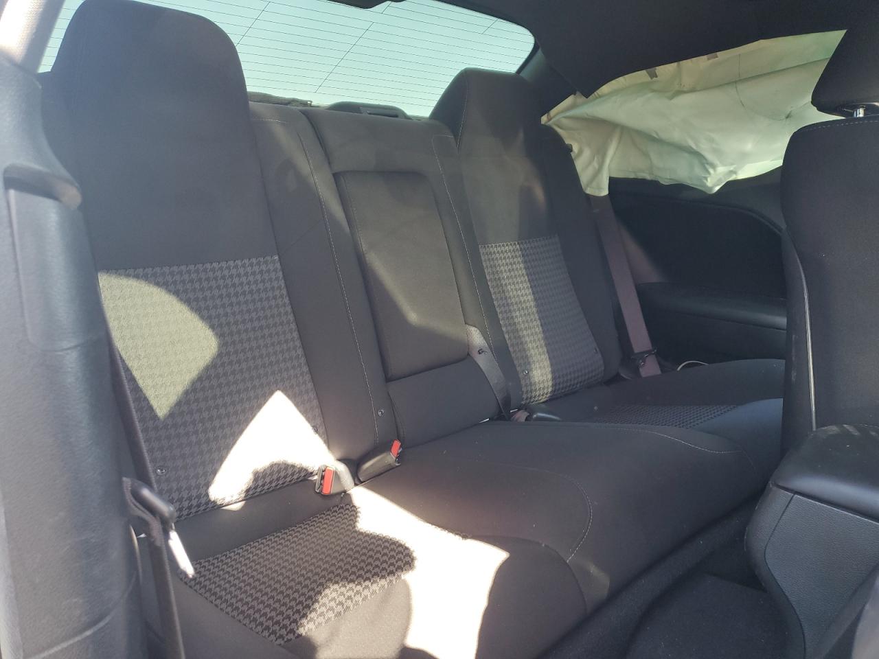 2020 Dodge Challenger R/T VIN: 2C3CDZBT3LH138486 Lot: 90699335