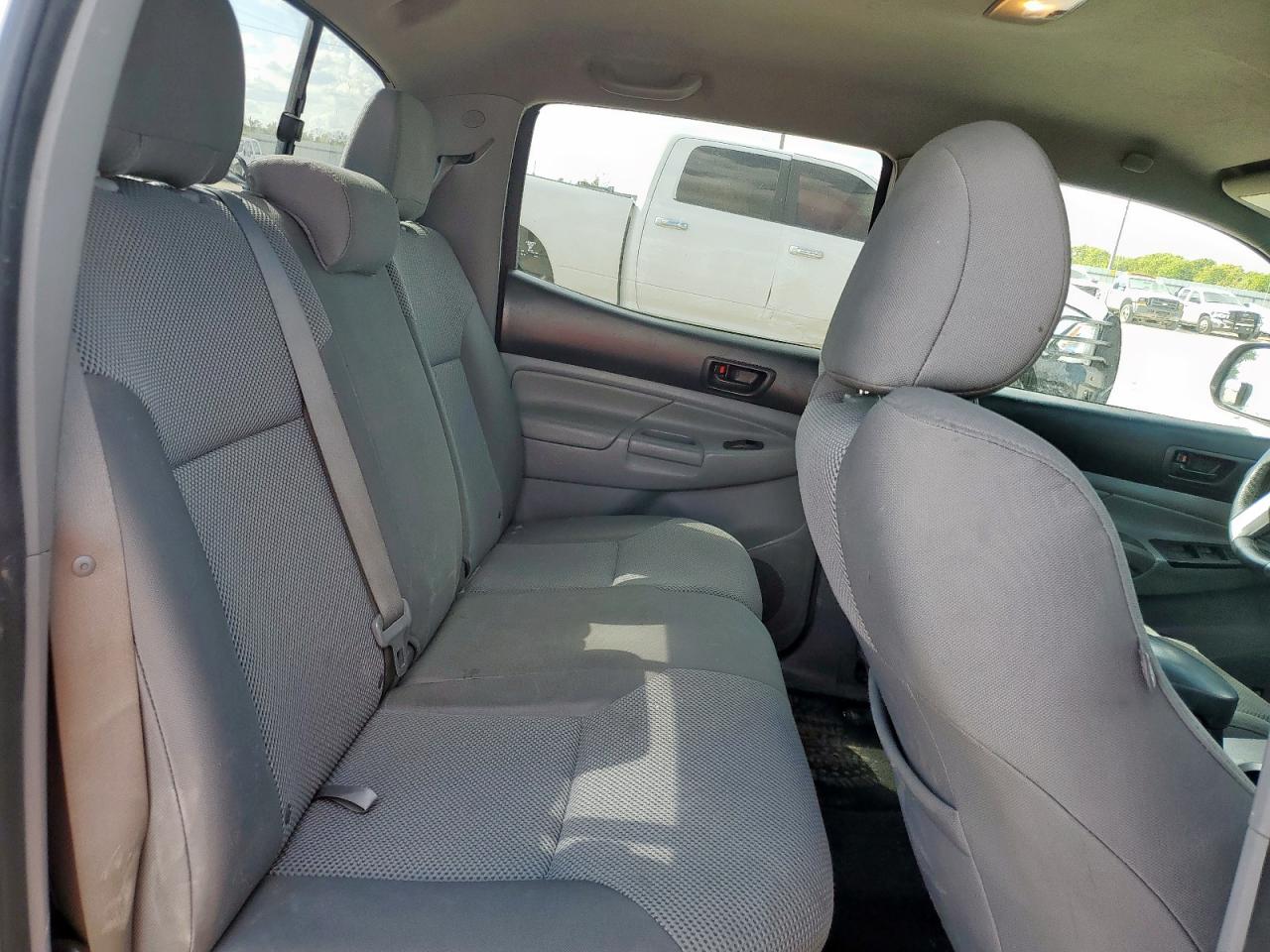 2012 Toyota Tacoma Double Cab Prerunner VIN: 3TMJU4GN1CM130677 Lot: 82222755