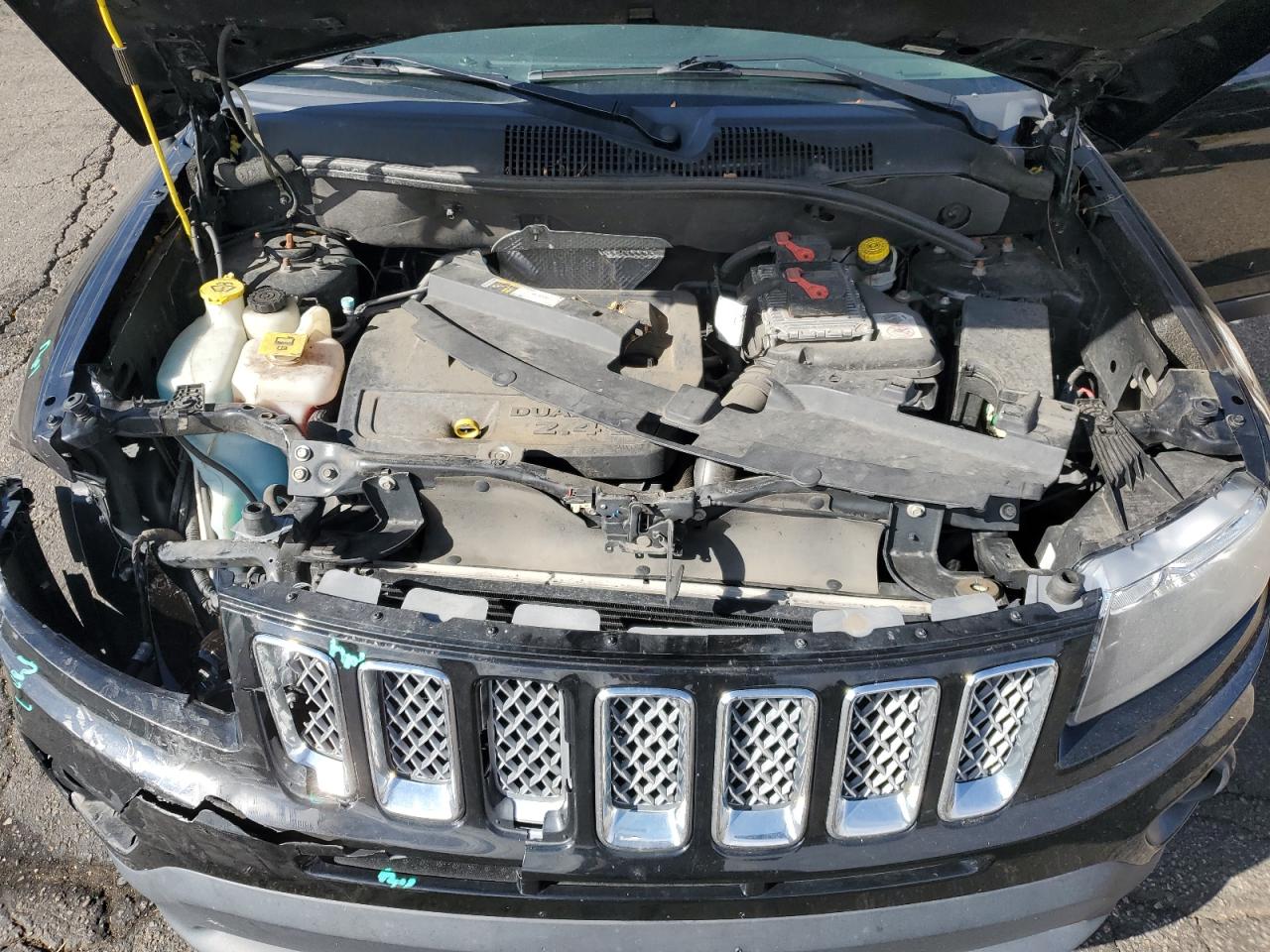 2016 Jeep Compass Latitude VIN: 1C4NJDEBXGD657623 Lot: 89697065