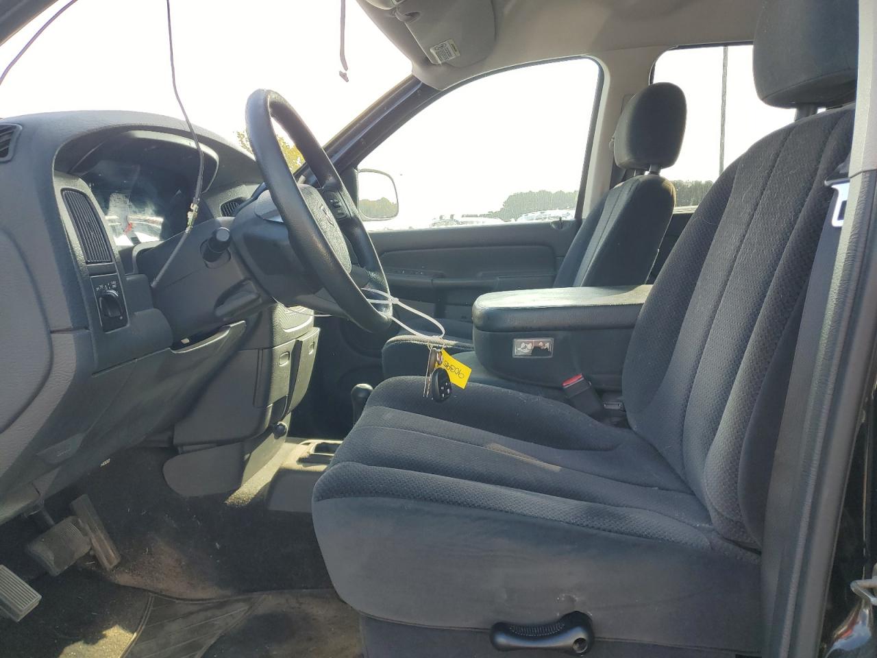 2004 Dodge Ram 1500 St VIN: 1D7HU18D14J236134 Lot: 85290245