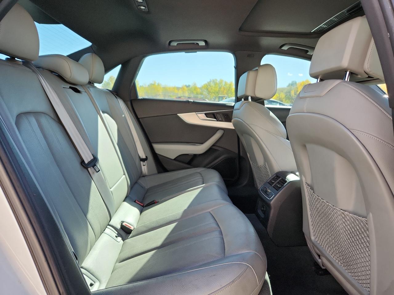 2017 Audi A4 Prestige VIN: WAUFNAF49HN011778 Lot: 86649905