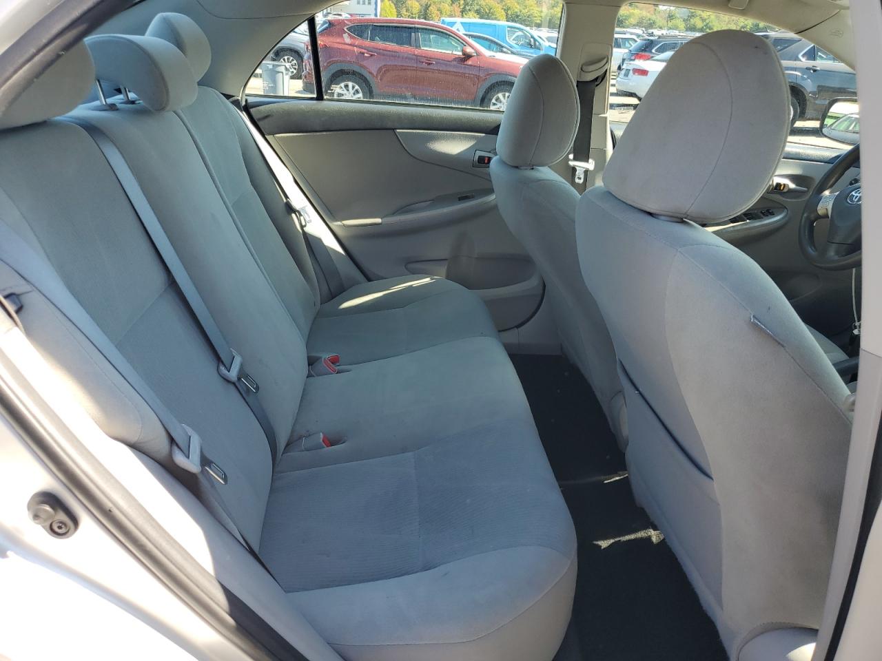 2013 Toyota Corolla Base VIN: 5YFBU4EE7DP186589 Lot: 82205205