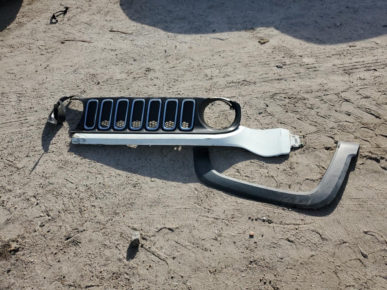 2018 Jeep Renegade Latitude VIN: ZACCJABBXJPG95338 Lot: 85005665