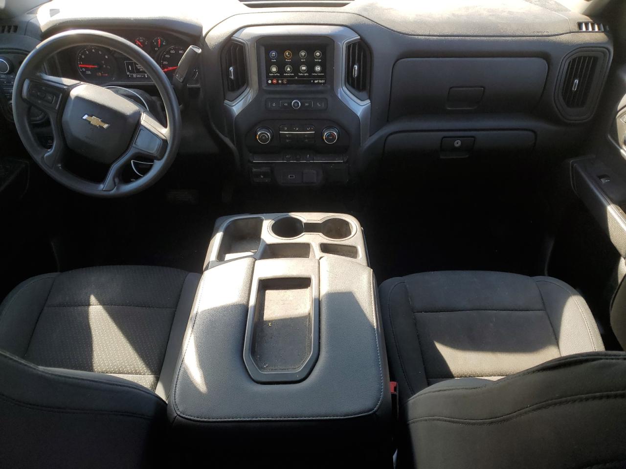 2019 Chevrolet Silverado K1500 Custom VIN: 1GCRYBEH9KZ327814 Lot: 82382315