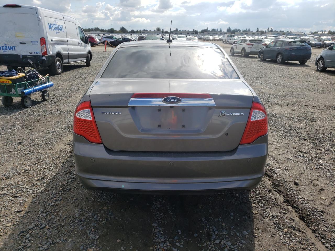 2010 Ford Fusion Hybrid VIN: 3FADP0L35AR123433 Lot: 86688165