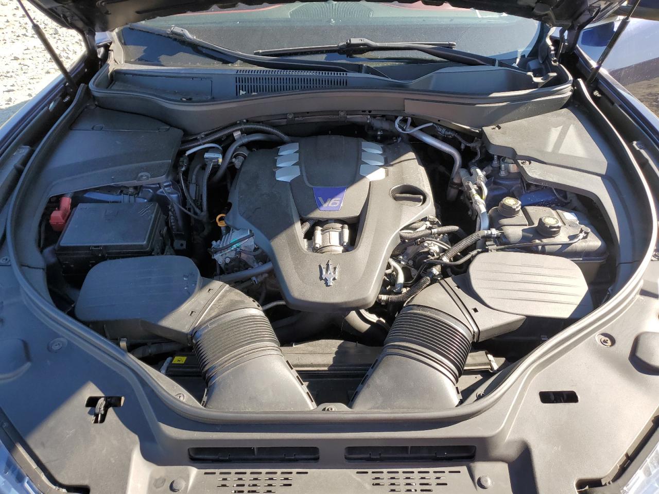 2018 Maserati Levante S VIN: ZN661YUA2JX302163 Lot: 90052185