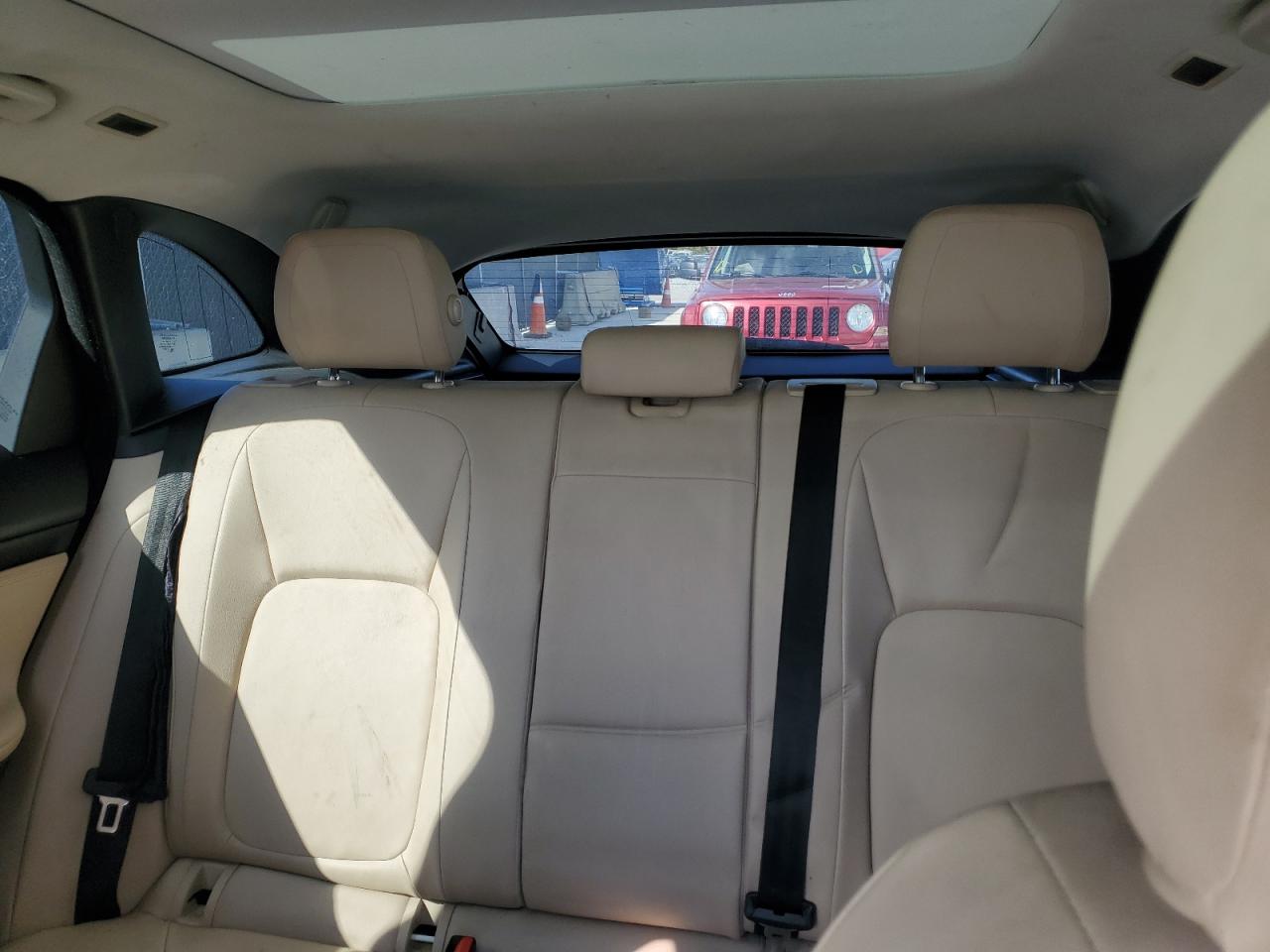 2018 Jaguar F-Pace Premium VIN: SADCJ2GX2JA235136 Lot: 87050585