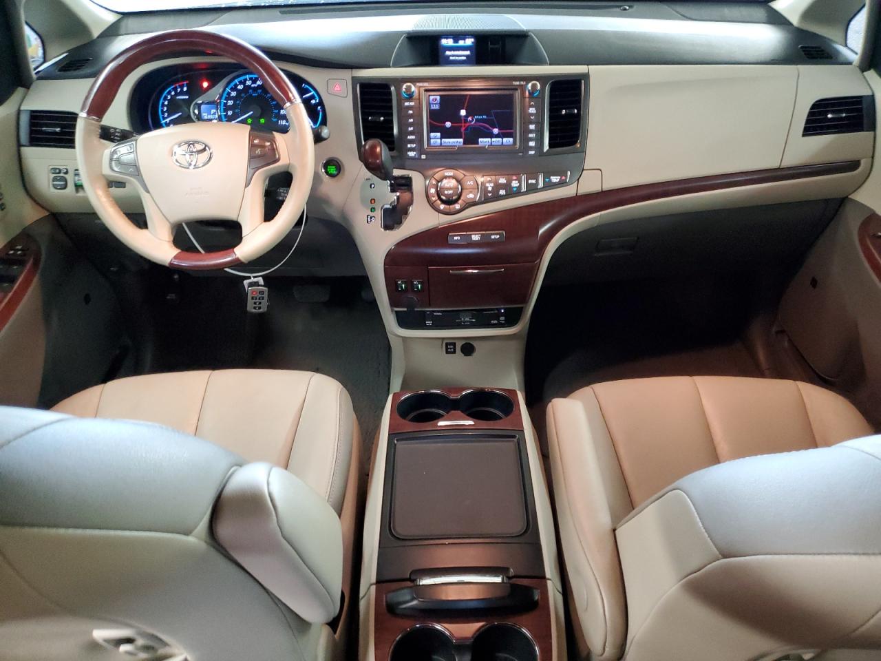 2012 Toyota Sienna Xle VIN: 5TDYK3DC9CS245237 Lot: 85541775