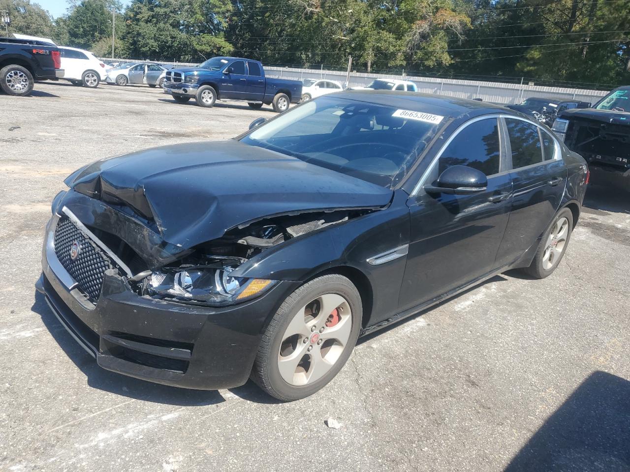 2017 Jaguar Xe