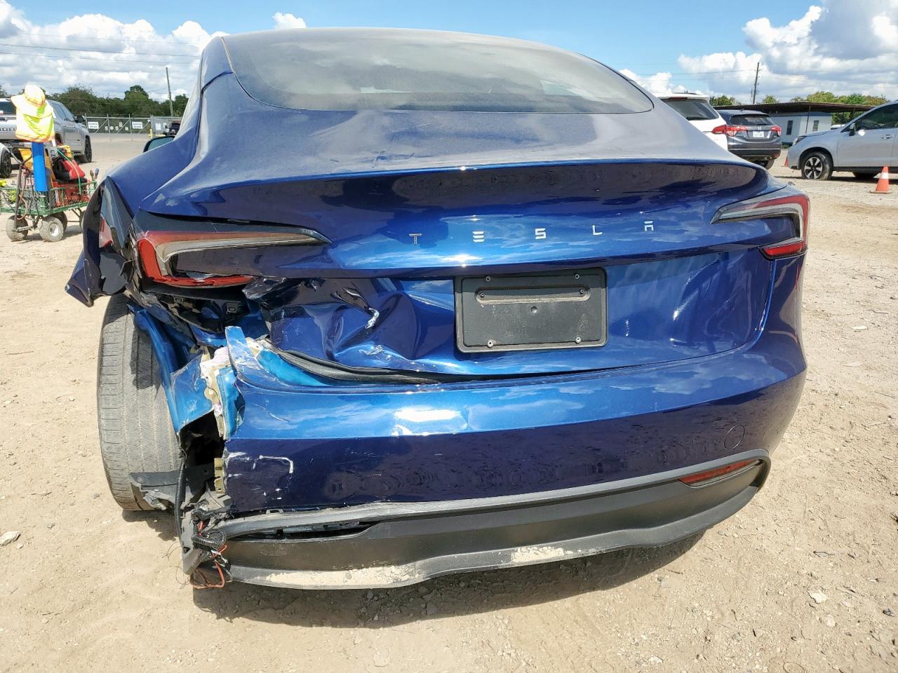 2024 Tesla Model 3 VIN: 5YJ3E1EA3RF728013 Lot: 85557205