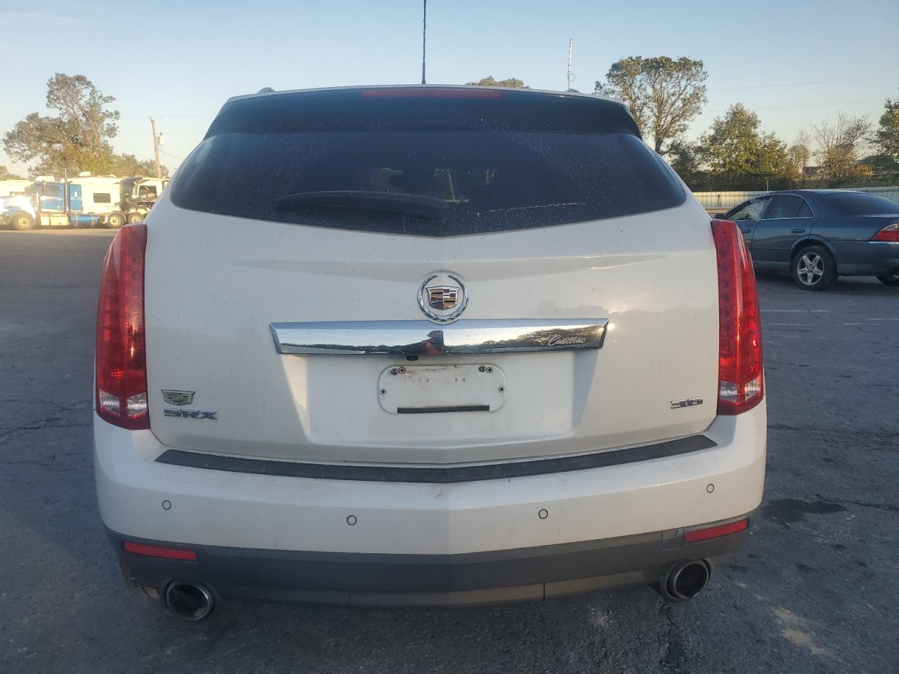 2016 Cadillac Srx Luxury Collection VIN: 3GYFNBE34GS573801 Lot: 82648185