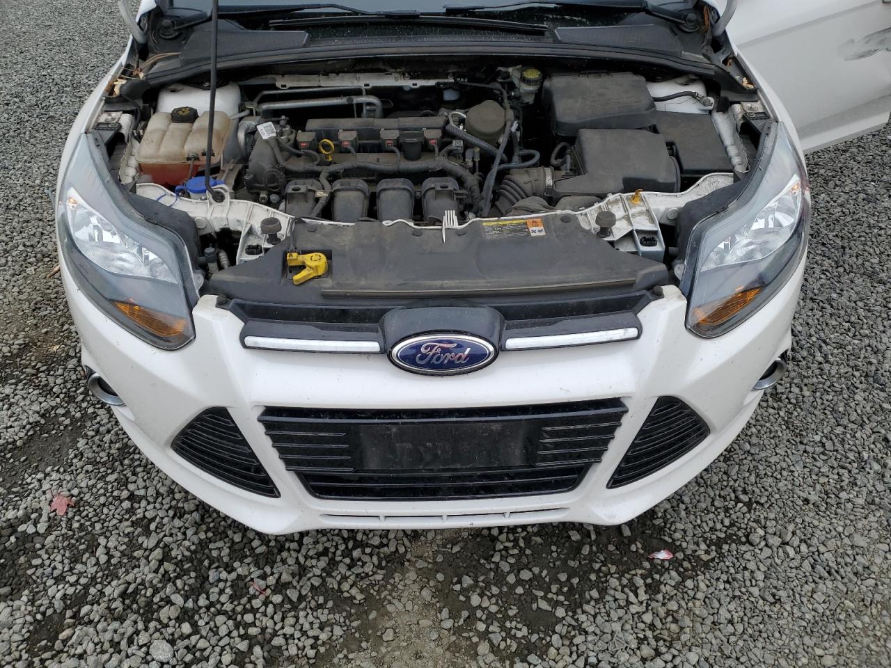 2014 Ford Focus Titanium VIN: 1FADP3N28EL211371 Lot: 82402975