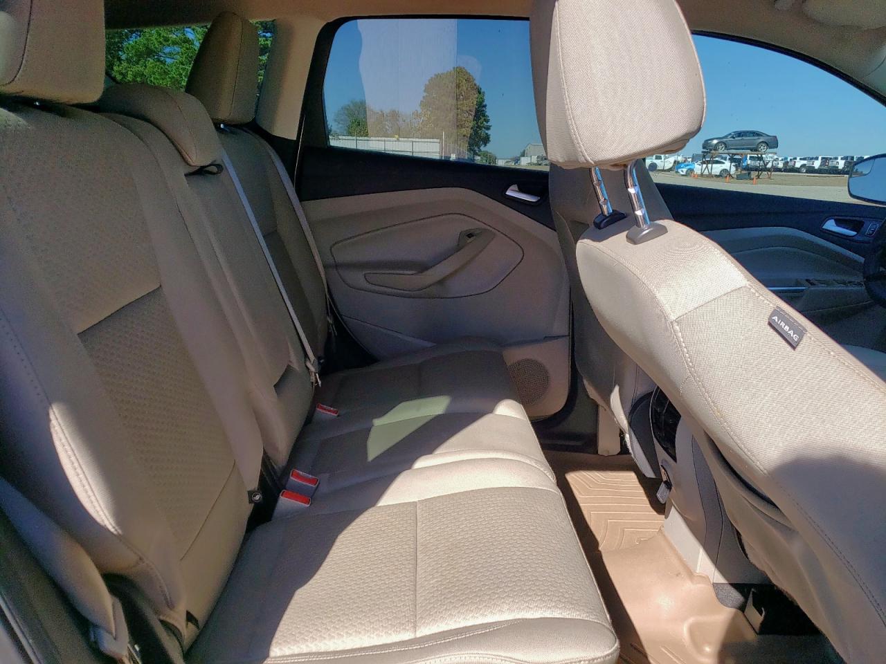 2017 Ford Escape Se VIN: 1FMCU0GD4HUC49217 Lot: 91047225