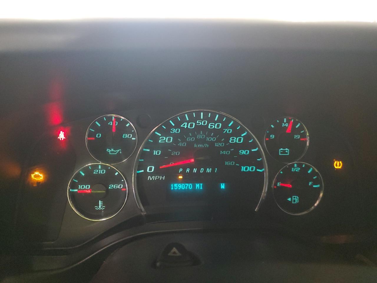 2018 Chevrolet Express G2500 VIN: 1GCWGBFPXJ1332917 Lot: 85335445