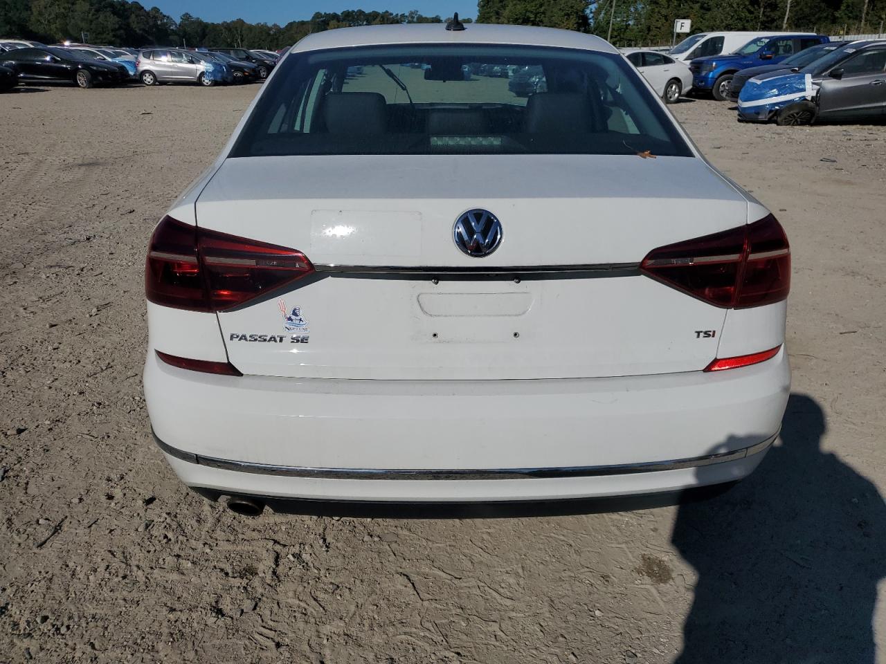 2017 Volkswagen Passat Se VIN: 1VWBT7A30HC045190 Lot: 82205535