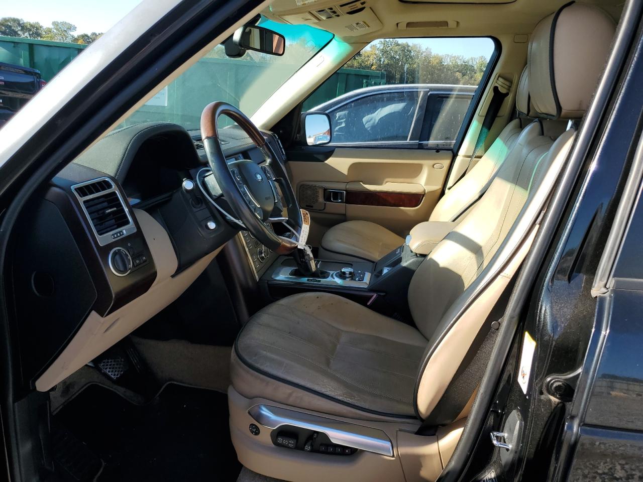 2011 Land Rover Range Rover Hse Luxury VIN: SALMF1D43BA349131 Lot: 82557325