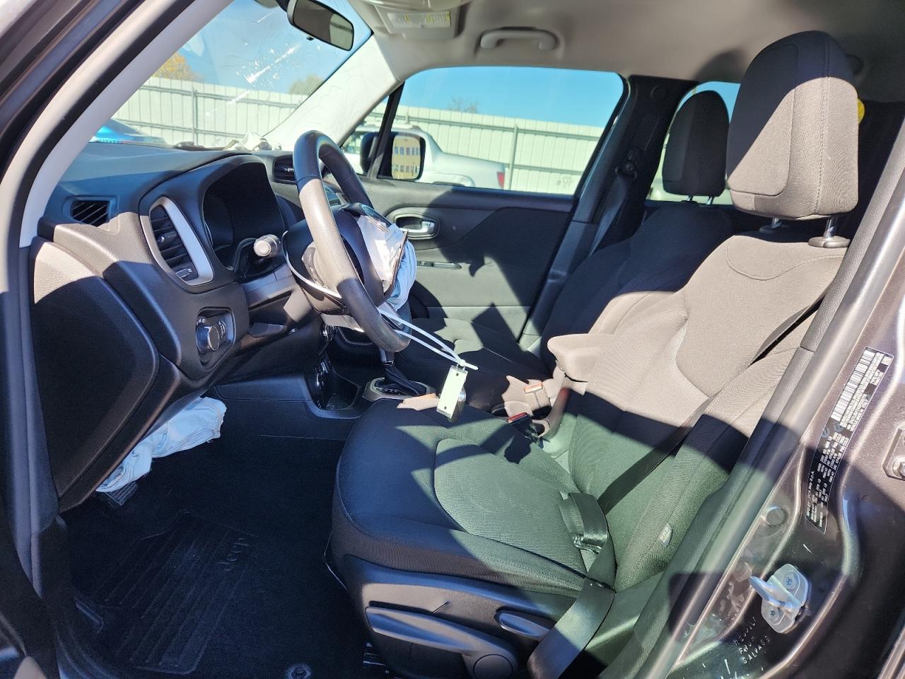 2016 Jeep Renegade Sport VIN: ZACCJBAT4GPD30775 Lot: 90510875