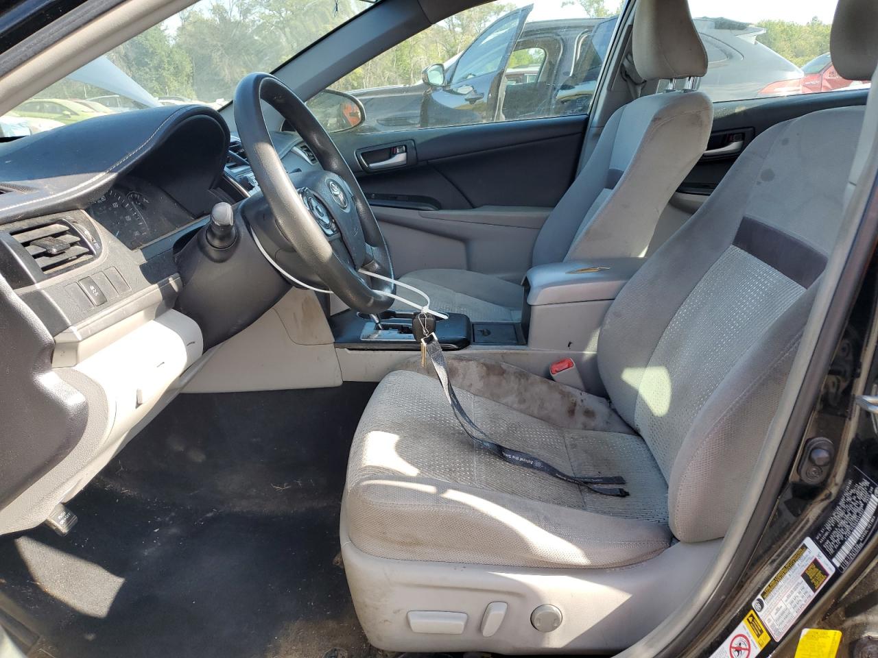 2014 Toyota Camry L VIN: 4T4BF1FK5ER444627 Lot: 82370975