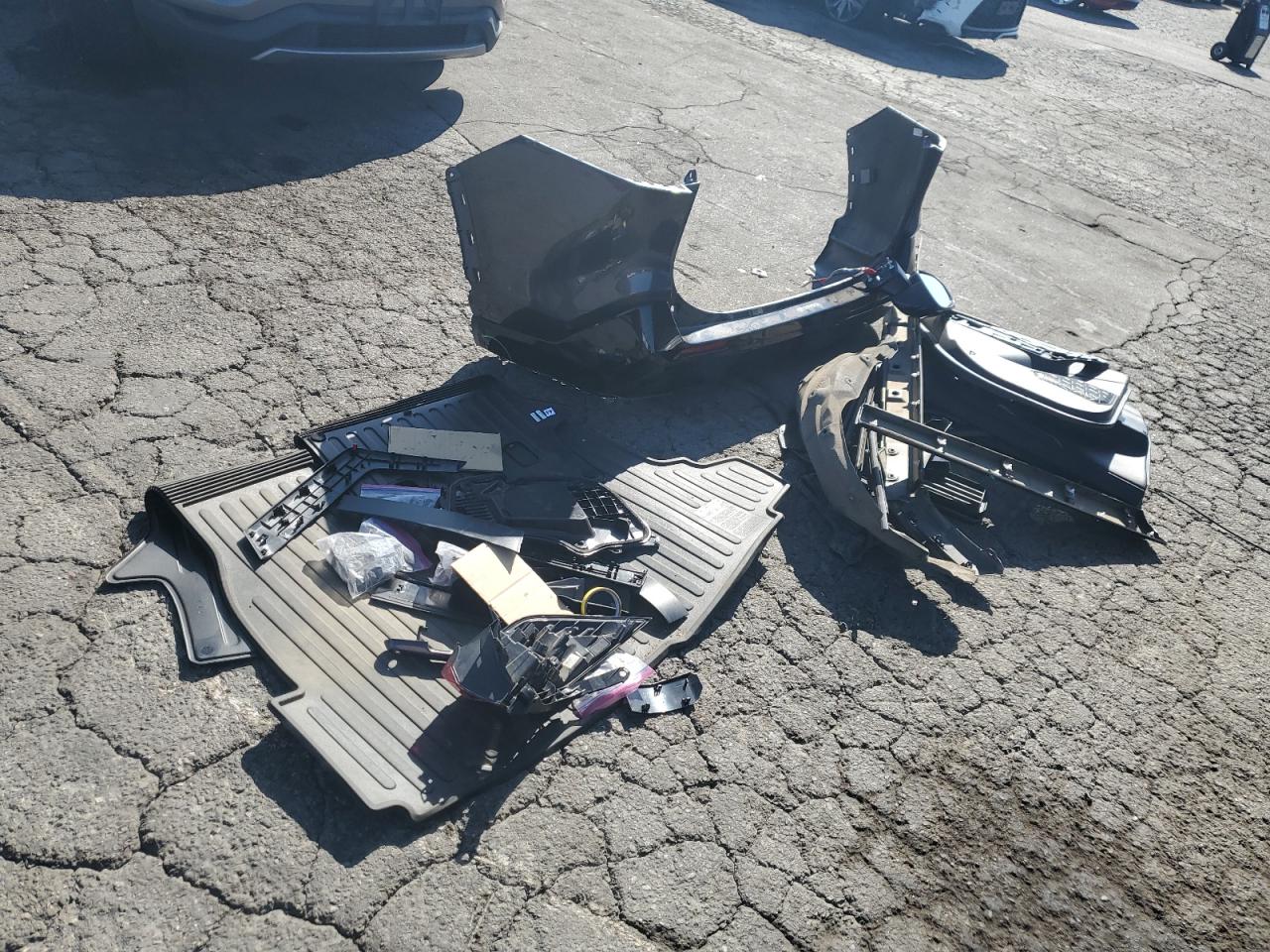 2024 Toyota Rav4 Prime Xse VIN: JTMFB3FV7RD213591 Lot: 82002215