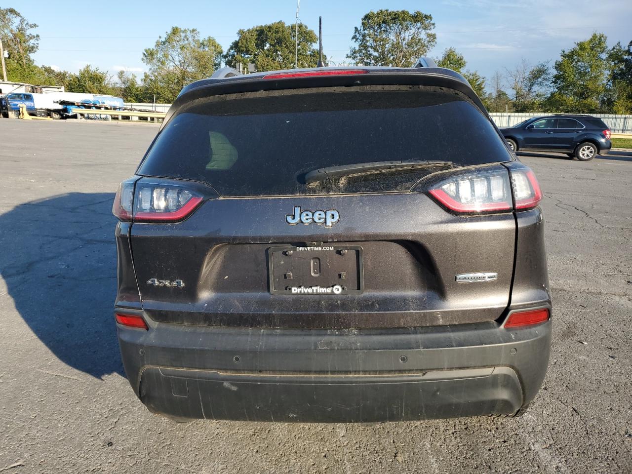 2020 Jeep Cherokee Latitude Plus VIN: 1C4PJMLB5LD604656 Lot: 82304735