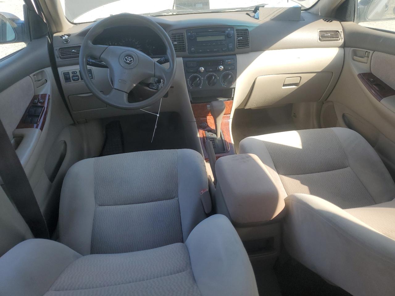 2008 Toyota Corolla Ce VIN: 1NXBR32E68Z039751 Lot: 82235895