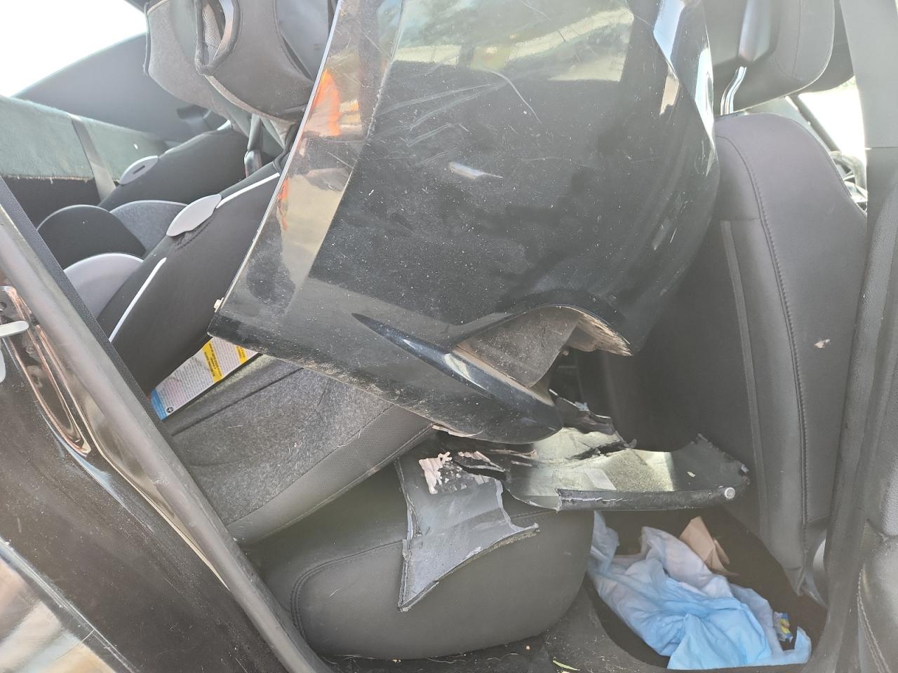 2013 Chrysler 200 Touring VIN: 1C3CCBBB8DN525531 Lot: 85833095