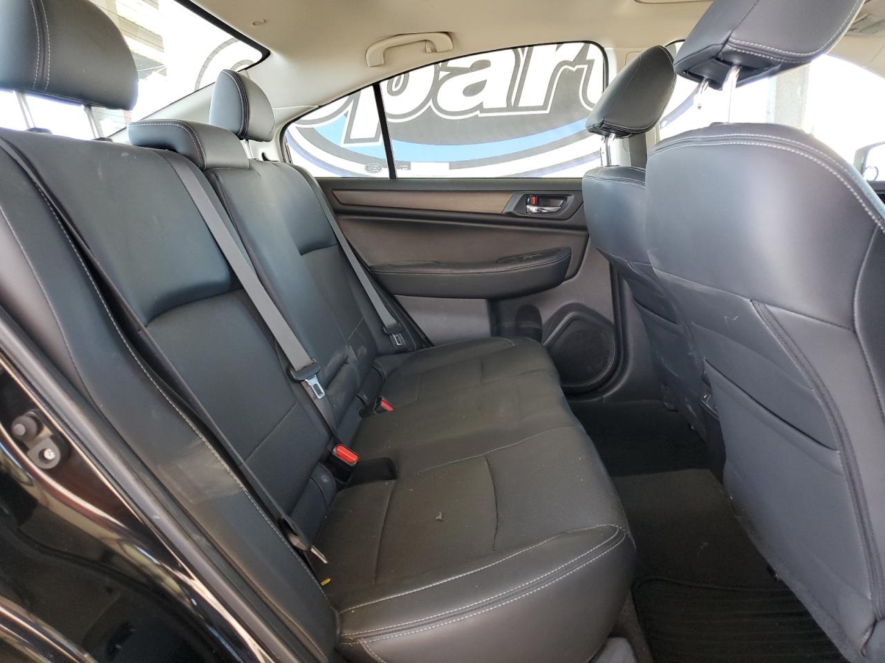 2015 Subaru Legacy 2.5I Limited VIN: 4S3BNAN68F3075520 Lot: 82240525