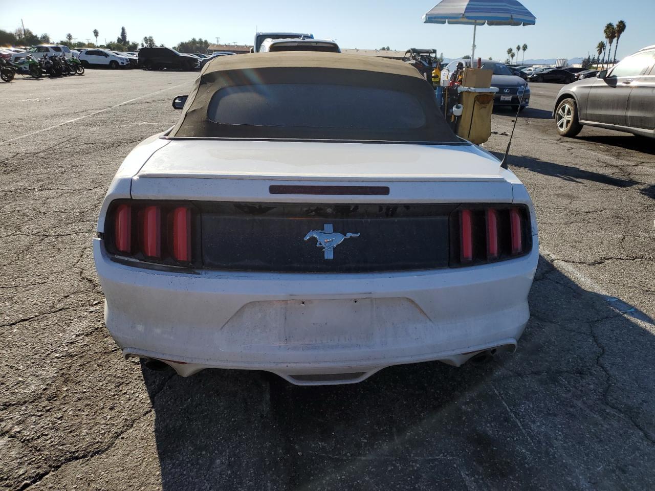 2015 Ford Mustang VIN: 1FATP8EM2F5418970 Lot: 82271425